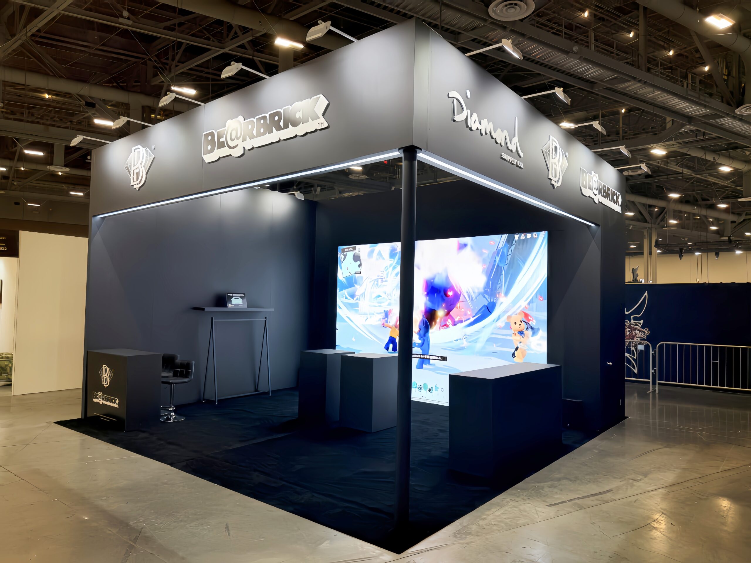 Move Interactive 20' x 20' ComplexCon LED Video Wall Booth Las Vegas